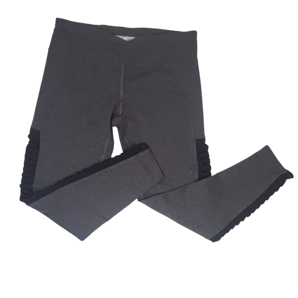 Betsey Johnson Capri Leggings